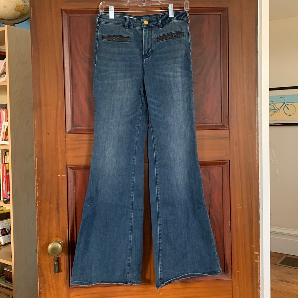 Pilcro Anthropologie MedWash Denim Wide Leg Jeans 27 Leather Pocket Detail